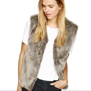 Aritzia Faux Fur Vest